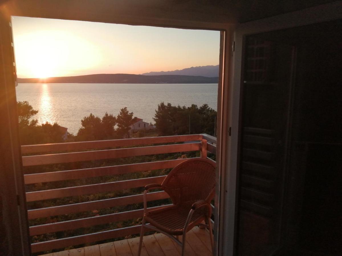 Apartments Cetiri Sestrice Novigrad  ภายนอก รูปภาพ