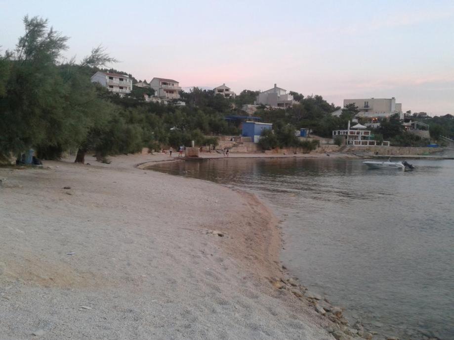 Apartments Cetiri Sestrice Novigrad  ภายนอก รูปภาพ
