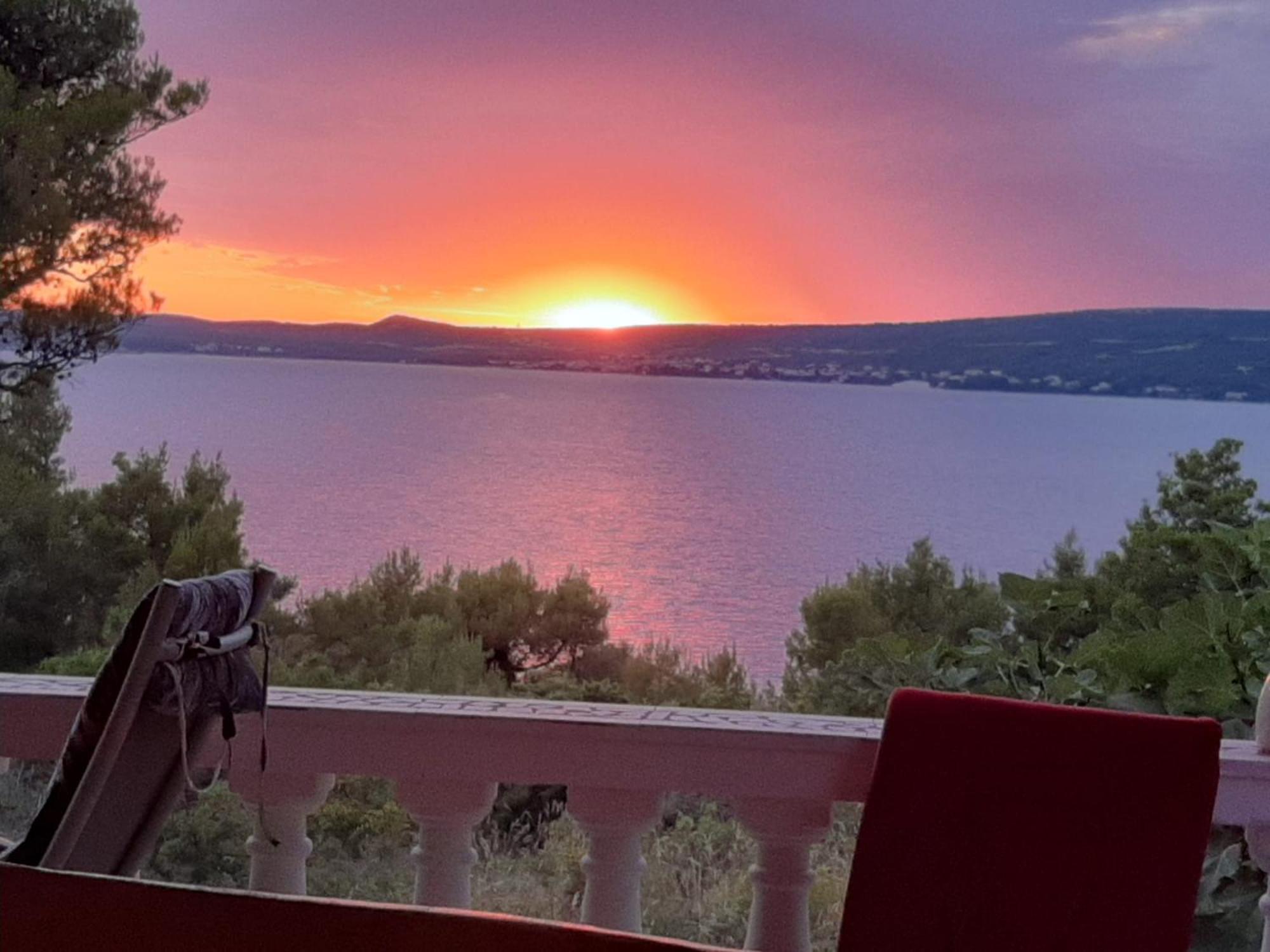 Apartments Cetiri Sestrice Novigrad  ภายนอก รูปภาพ